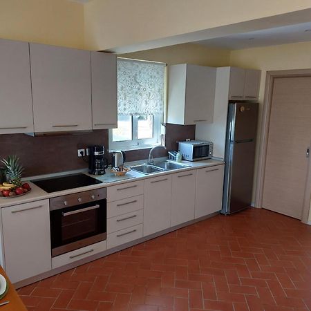Villa Mangano Afantou Eksteriør billede